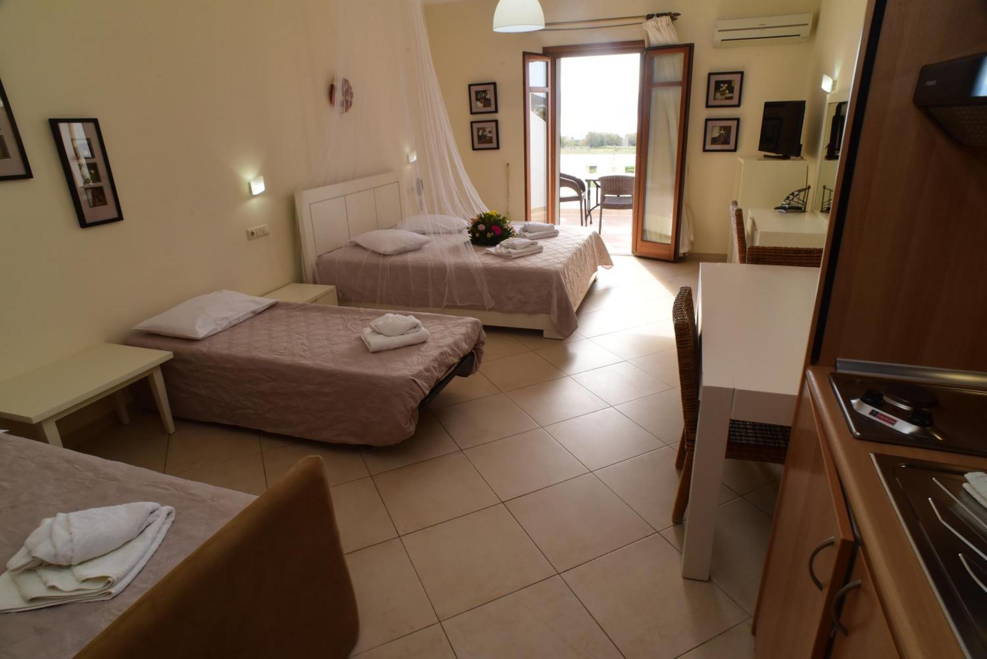 Margaritari Hotel Agia Anna  Екстериор снимка
